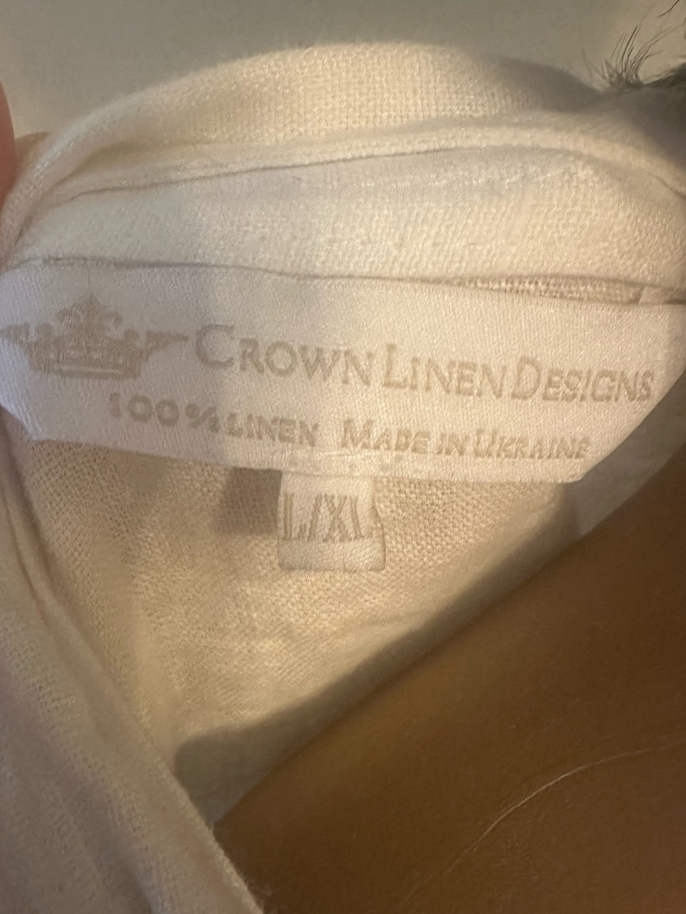 Luxury White Linen Robe - Picture 2 of 4